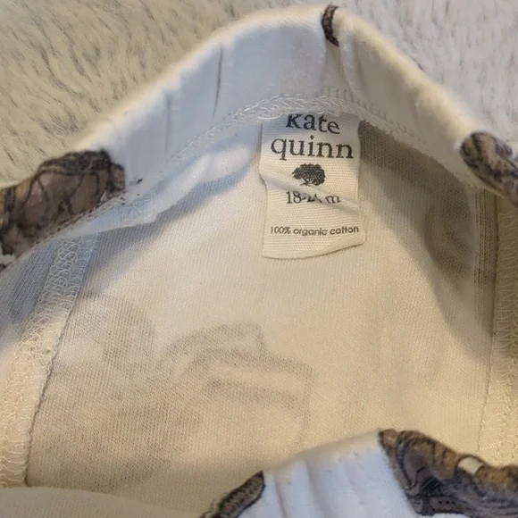 EUC 18-24M Kate Quinn Classic Panda Pants Crab 🦀 Raw Edge Cotton White Brown - Picture 3 of 4
